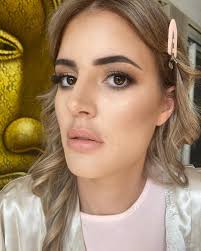 Holly Mudge Makeup Artist