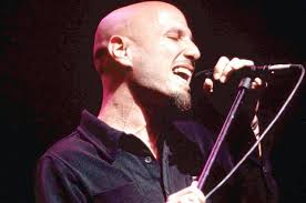 Ti nasconderai dentro i sogni miei ma io non dormir? Quindici Anni Senza Alex Baroni Voce Straordinaria Che Conquisto L Italia Con Cambiare