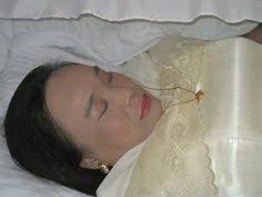 The casket girls were girls from france brought to the french colony of louisiana to marry, they got their name from the small box they were given to bring their belongings this apparently lead to the idea that the girls had brought over vampires from europe in their caskets, the caskets were then. 133 Philippine Women S Funerals Ideas