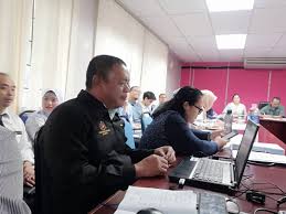 Dr muhamad danial bin salim pegawai perubatan unit kawalan penyakit berjangkit pejabat kesihatan bahagian kuching. First Pr1 Pr2 Pejabat Kesihatan Bahagian Kuching FeÑ˜sbuk