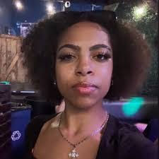 Amairani Sanchez's Instagram, Twitter & Facebook