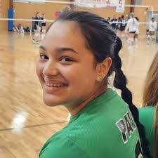 Samantha Silvas's Instagram, Twitter & Facebook