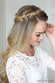 The halo braid is a beautiful, elegant, and impressive hairstyle which is suitable for a variety of formal and informal occasions. Dutch Halo Braid Missy Sue
