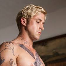 The Best Ryan Gosling Haircuts Hairstyles 2020 Style Guide Ryan Gosling Haircut Haircuts For Men Ryan Gosling