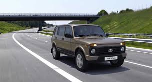Lada 4x4 urban full review and walkaround (english version). Lada 4x4 Funfturer Zwei Turen Ein Halber Meter Mehr Suv Motors De