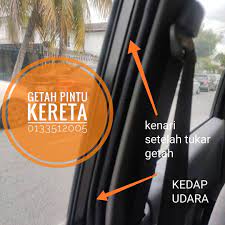 Gunakan penggilap dalaman untuk menggilap dashboard, panel pintu dan bahagian di dalam kenderaan. Getah Pintu Bahagian Dalam Badan Getah Pintu Kereta Facebook