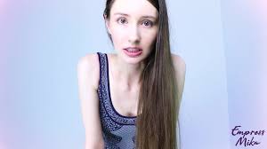 Empress Mika – Tiny Sweat Slave For Giantess ❤️ Giantess.Porn