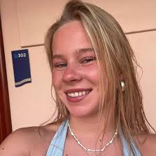 Nora Gross en personas