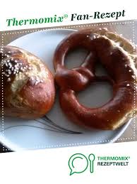 Laugenbrotchen Wecklen Brezeln Uber Nacht Wie Vom Backer Rezept Laugenbrotchen Lebensmittel Essen Rezepte