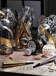 10 Fast Tips For A Chic New Year S Eve Party New Years Eve Decorations New Years Eve Party Ideas Decorations New Year S Eve Party Themes
