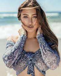 Stefanie Knight aka Stefanie Gurzanski : ronlythefinest