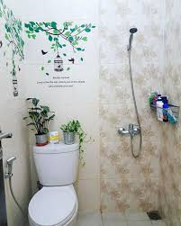 Desain kamar mandi mungil dengan showerkamar mandi yang nyaman bisa menjadi tempat untuk melepas lelah dan membersihkan diri dari sisa kotoran setelah anda. Desain Kamar Mandi Ukuran 1x1 5 Dengan Ukuran Cek Bahan Bangunan