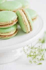 The Marvellous Macaron La Casa Sin Tiempo Macaroons Macarons Food