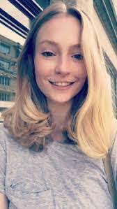 Ellen Hostettler's Instagram, Twitter & Facebook