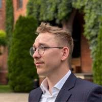 800+ "Majkowski" profiles