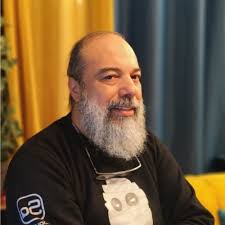 Début d'écriture à plusieurs mains pour une première expérience