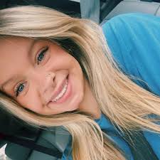 Hannah Burger in people