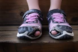 See full list on thepropershoes.com Expert Advice What Your Worn Shoes Say About You Schuler Shoes Blog