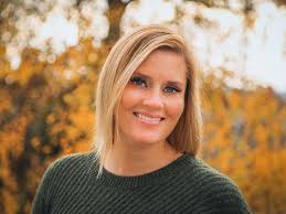 Blue Nile hires former Starbucks exec Alexandra Wheeler as CMO