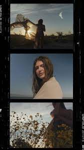 All you have to do is select the grunge filter and swipe through the various styles. Top Five Apps For Social Media We Can T Live Without Latar Belakang Trik Fotografi Kolase Foto