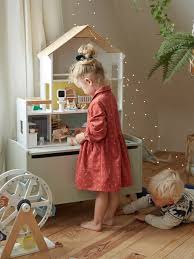 Festliche kindermode für mädchen online ohne versandkosten kaufen | bei about you online shoppen mit 100 tage rückgaberecht. Festliche Kinderkleidung Edle Mode Fur Madchen Jungen Vertbaudet Vertbaudet