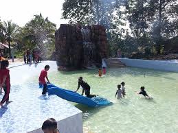 Green mangrove floating chalet, ppk merbok, kedah: Percubaan Operasi Taman Tema Peladang Setiu Agro Resort Facebook