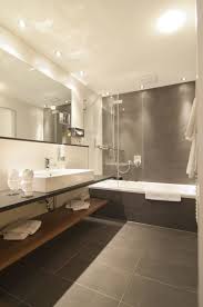 Hotel badezimmer modern u2013 elvenbride com video chatting. Badezimmer Hotel Simi Hotel Simi Zermatt Holidaycheck Kanton Wallis Schweiz