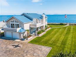 It's located in 99156, newport, pend oreille county, wa. Beach Houses For Sale In Washington Zerodown