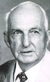 Earl Mclaughlin's Instagram, Twitter & Facebook