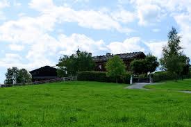 Der fußballkaiser franz beckenbauer hat in seiner ehemaligen wahlheimat kitzbühel ein haus gekauft. Zweitwohnsitz Und Ehemaliger Erstwohnsitz Von Franz Beckenbauer In Oberndorf Part I Mapio Net