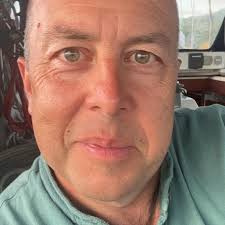 What are the best tips for sailing from Miami to the Dominican Republic?