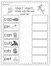 Cvc Worksheets Kindergarten Free Worksheets Inspirational Word Family Make Cvc Words For In 2020 Word Family Worksheets Kindergarten Worksheets Family Worksheet