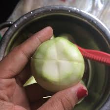 Tender apple gourds (tinda) stuffed with flavourful masala, baked perfectly and served with a tangy tomato sauce atop. Bharwan Tinda Recipe Stuffed Tinda Recipe Yummy Tummy