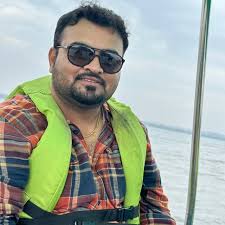 When the outfit is outfitting, makeup is makeuping and hair is hairing 💜  📸 @_surya_teja_9 #sheetalgauthaman