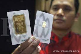 Angka tersebut berdasar data harga emas semar nusantara hari ini, selasa berikut data lengkap emas perhiasan di semar nusantara pada hari ini. Harga Emas 24 Karat Antam Hari Ini Turun Rp 10 000 Per Gram Rabu 26 Agustus 2020
