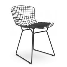 Der vielfach ausgezeichnete bertoia stuhl von knoll international gilt als designklassiker und vereint innovatives design mit auffallender schönheit. Schwarzer Bertoia Stuhl Replik Design Metallstuhle Icon Mobel