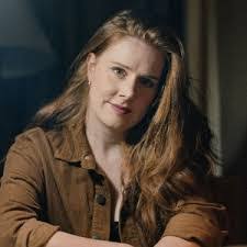 Catherine Tinney's Instagram, Twitter & Facebook