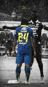 Maung bandung tampil impresif sejak kick febri syukuri kerja keras tim dibayar tiket semi final. Bandung Football On Twitter Special Wallpaper For The One And Only Hariono Owner Of Number 24 Of Persib Bandung Wallpaper Bandungfootball