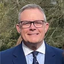 Gary Alsop's Instagram, Twitter & Facebook