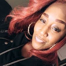 Adriana Hopper's Instagram, Twitter & Facebook