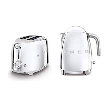 Amazon Com Smeg 2 Slice Toaster 1 7 Liter Kettle In Cream Home Kitchen Kettle And Toaster Set Smeg Kettle Kettle And Toaster