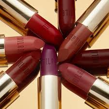 Jacks of Fiji - Make a statement with a powerful bold lip 💄💁‍♀️ | Facebook