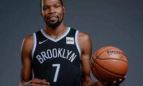 Racks up 32 in tuesday's loss. Brooklyn Nets Star Kevin Durant Is Sidelined By Hamstring Strain