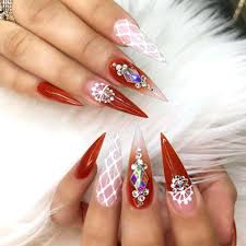 Fotografie, ale nevystihne dokonale barvy, tvar. Gelove Nehty Brno Nail Studio 99