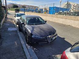 Alfa Romeo 147 Berline en Noir occasion à Marseille pour € 3 500,-