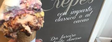 Rome is such an incredible city and every time we go there we can't wait to explore its street while eating the most amazing ice cream. The 15 Best Places For Desserts In Rome