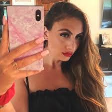 Jillian Shepherd's Instagram, Twitter & Facebook