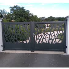 Premier régulateur de pente applique. Portail Aluminium A Decoupe Laser Awenig Kostum Groupe Cadiou