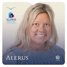 Jami Doyle's Instagram, Twitter & Facebook