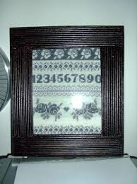 manualidades con papel de periodico. marcos